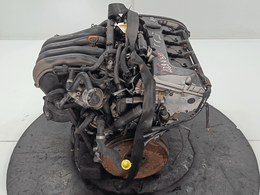 Двигатель к Audi A4 B6 (01-05)