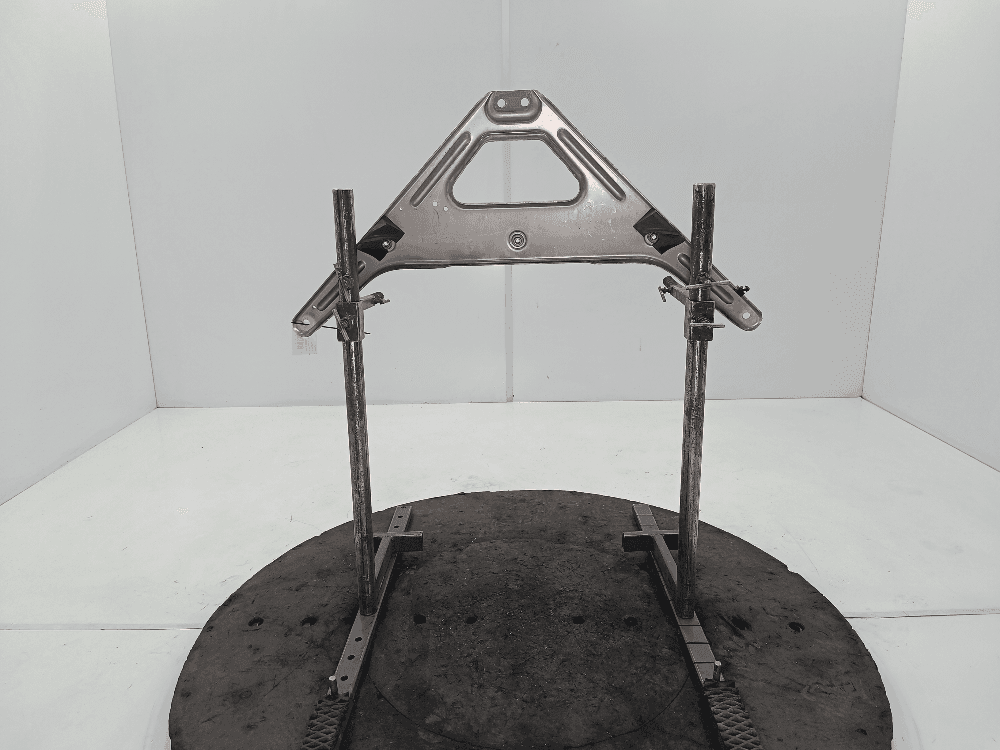 Распорная планка к Volkswagen Touareg 3 (18-24)