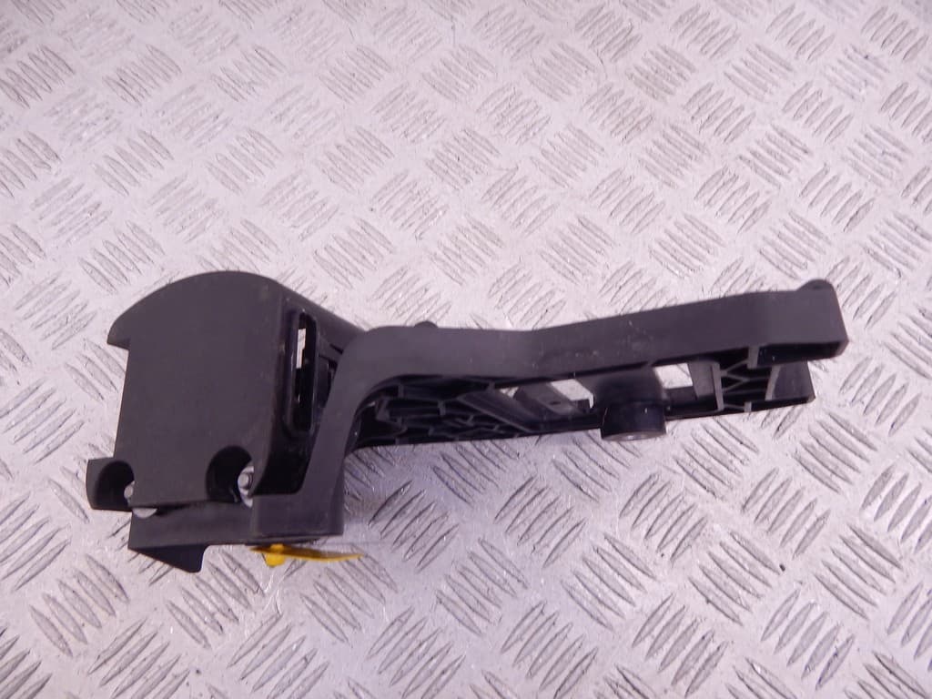 Кронштейн к BMW i3 I01 (13-17)