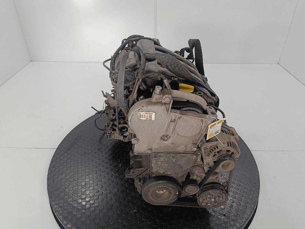 Двигатель к Renault Scenic 2 (03-06)