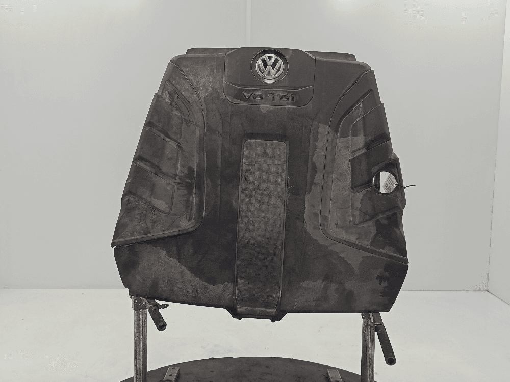 Декоративная крышка двигателя к Volkswagen Touareg 3 (18-24)