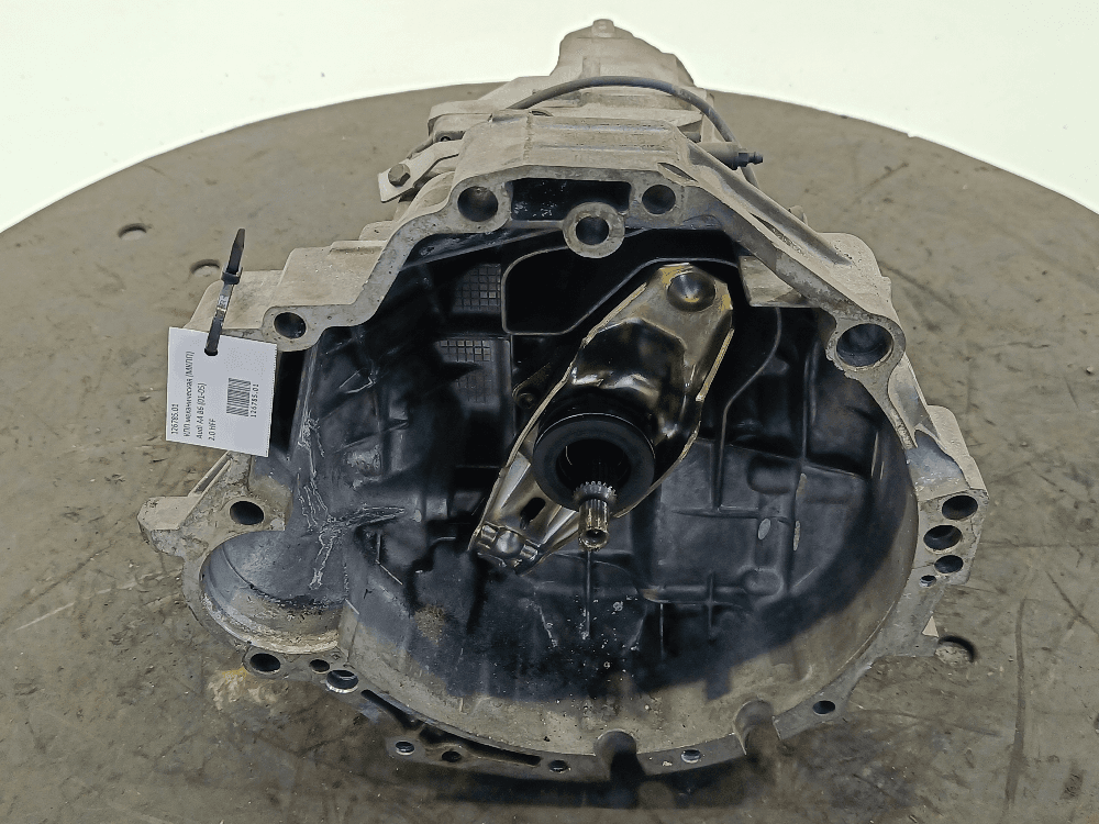 КПП механическая (МКПП) к Audi A4 B6 (01-05)