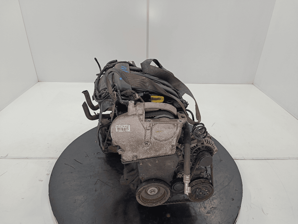 Двигатель к Renault Scenic 2 (03-06)
