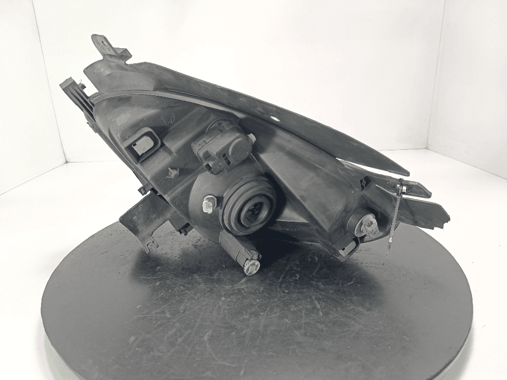 Фара правая к Citroen Xsara Picasso (99-04)