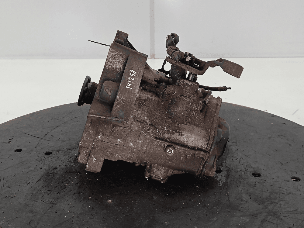 КПП механическая (МКПП) к Volkswagen Polo 4 (01-05)