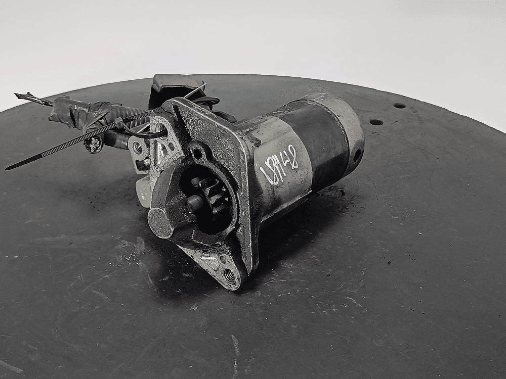 Стартер к Renault Megane 2 (02-06)