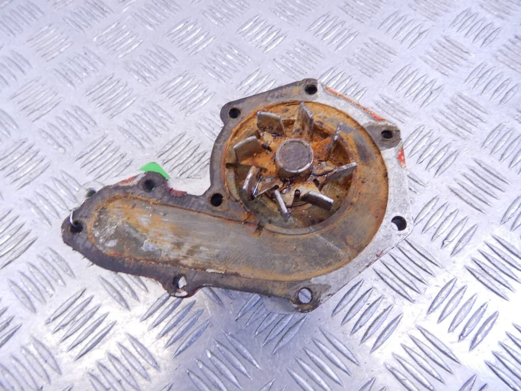 Помпа к Renault Laguna 1 Рестайлинг (98-01)
