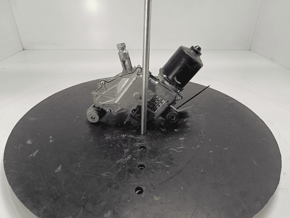 Моторчик передних стеклоочистителей (дворников) к Citroen C4 Picasso 1 (06-13)