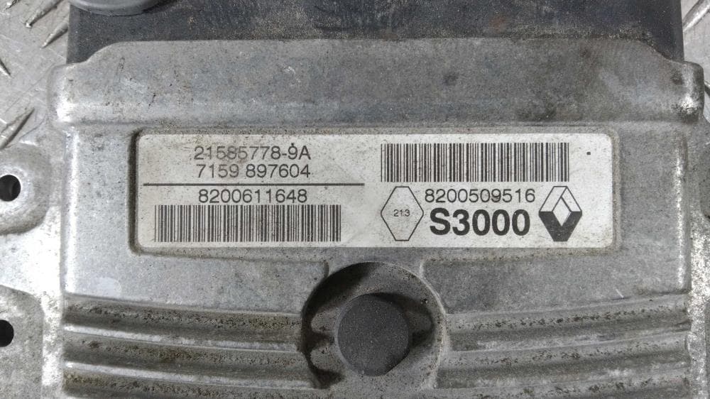 Блок управления двигателем к Renault Megane 2 (02-06)