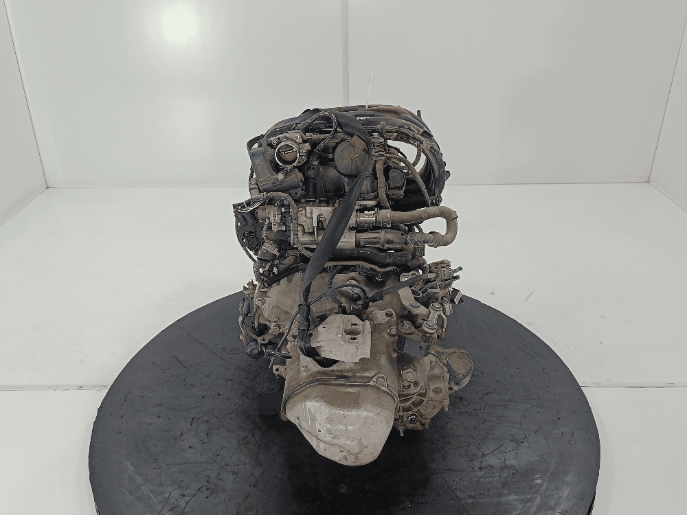 Двигатель к Peugeot 208 1 (12-15)