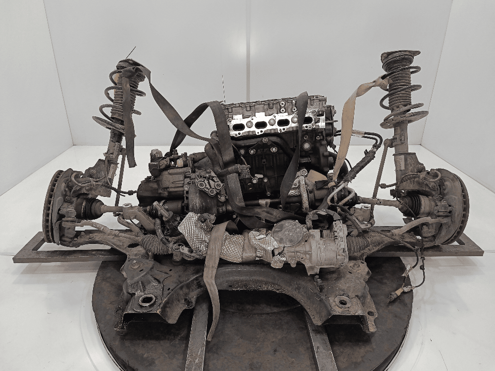 Двигатель к Peugeot 3008 2 (17-20)