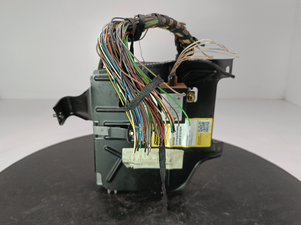 Блок управления двигателем к Volkswagen Sharan 1 (95-00)