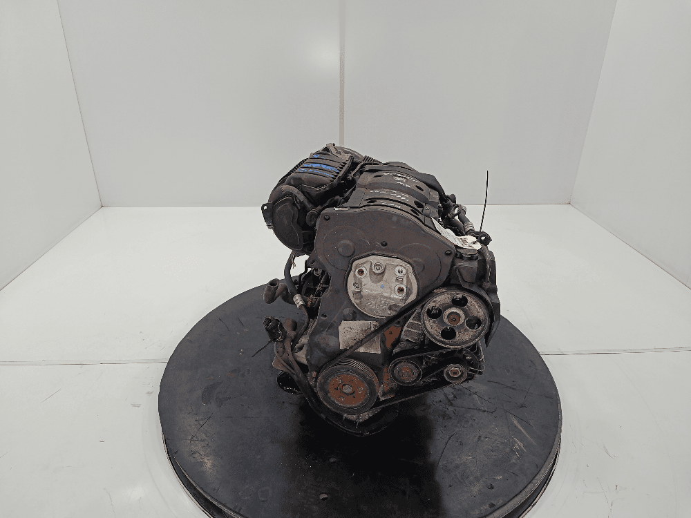 Двигатель к Peugeot 307 (01-05)