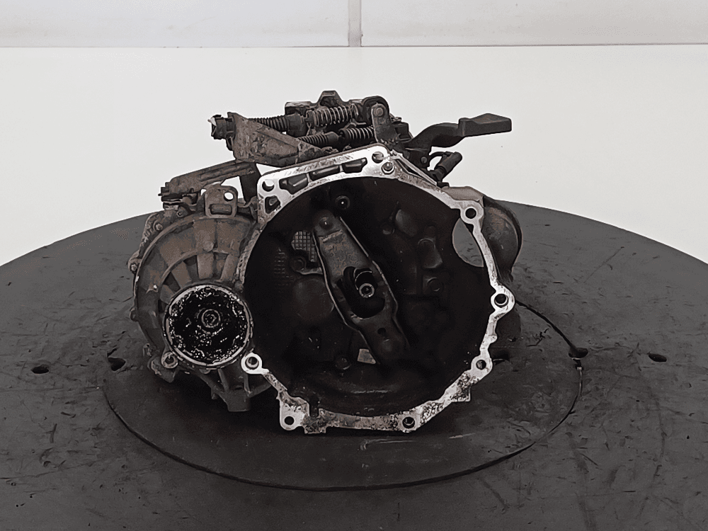 КПП механическая (МКПП) к Volkswagen Golf 5 (03-09)