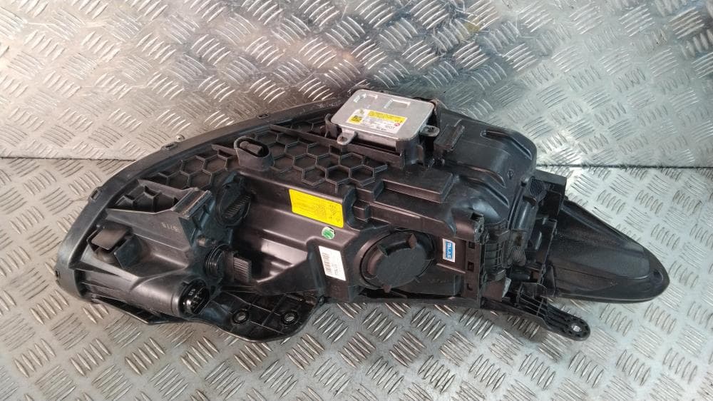 Фара левая к Hyundai Santa Fe DM Рестайлинг (15-18)