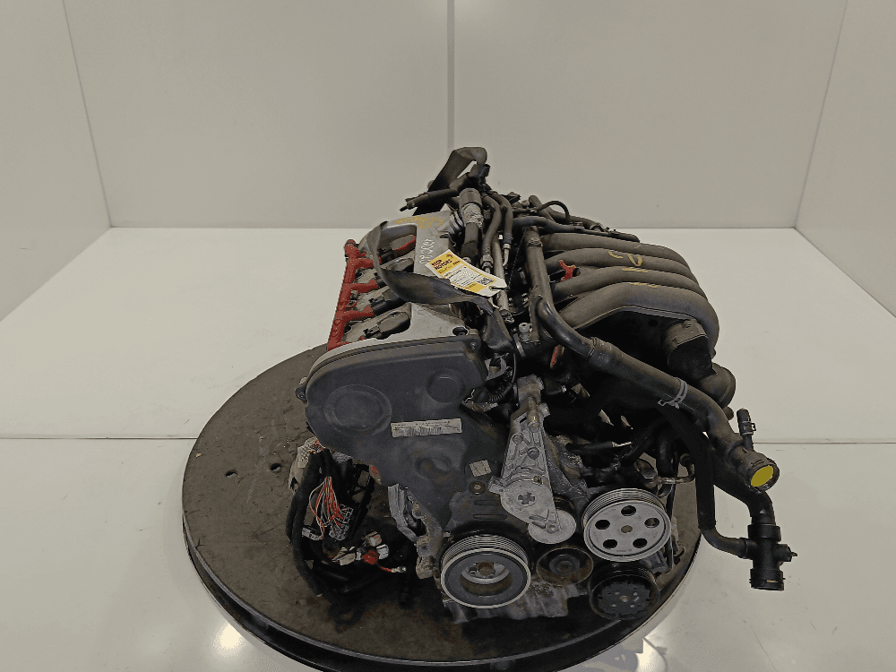 Двигатель к Audi A4 B6 (01-05)