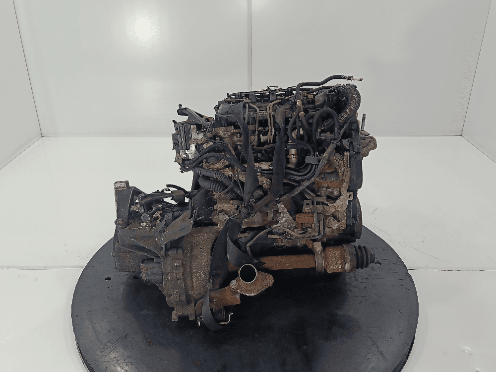 Двигатель к Volvo S40 2 (04-07)