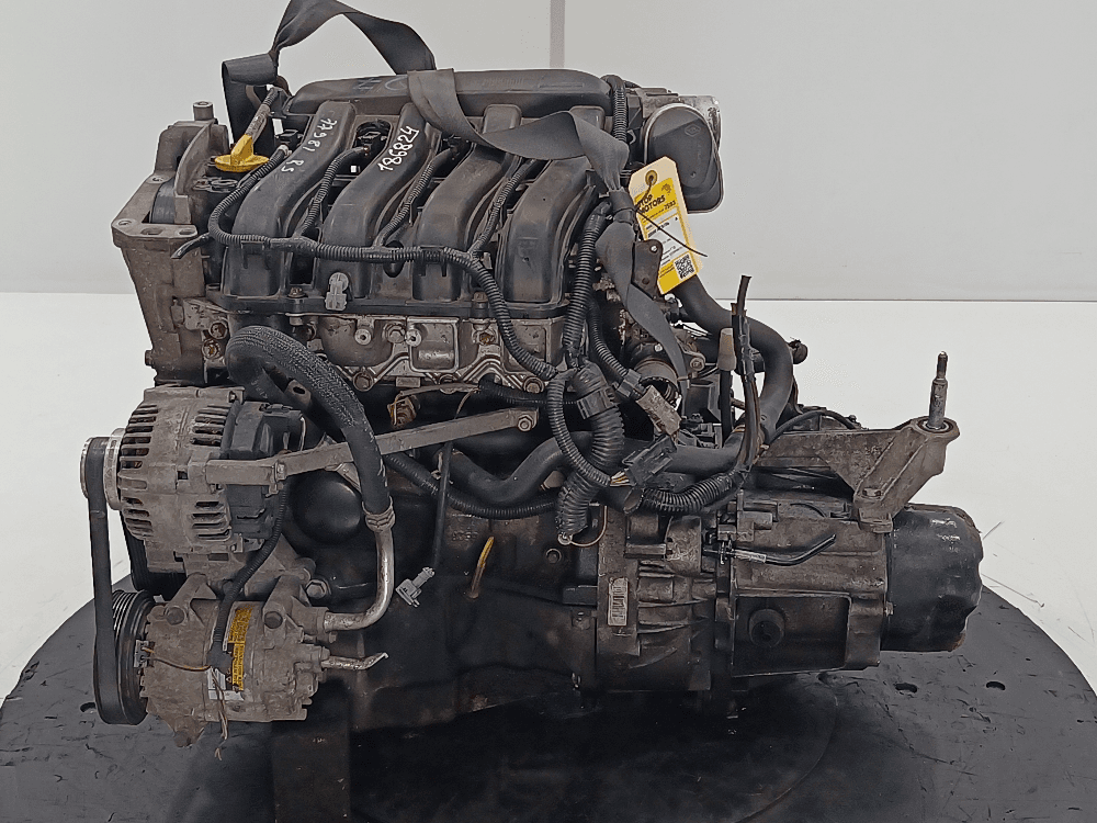 Двигатель к Renault Scenic 2 (03-06)