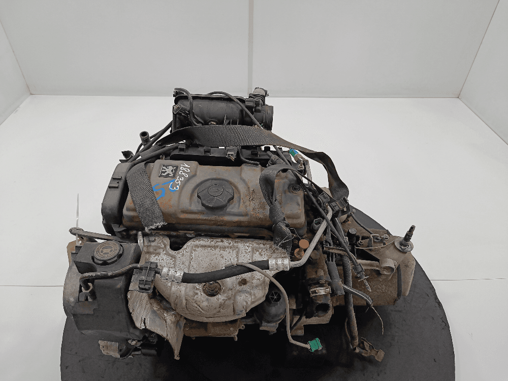 Двигатель к Peugeot 206 1 (98-03)