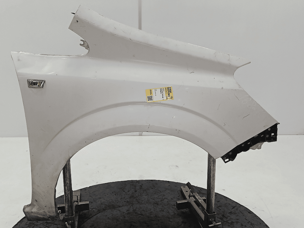 Крыло переднее правое к Opel Zafira B (05-10)