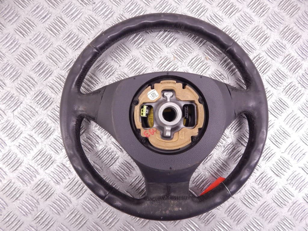 Руль к BMW 5 E60/E61 (02-07)