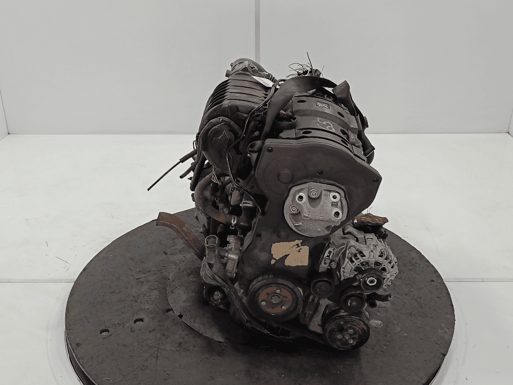 Двигатель к Peugeot 307 (01-05)