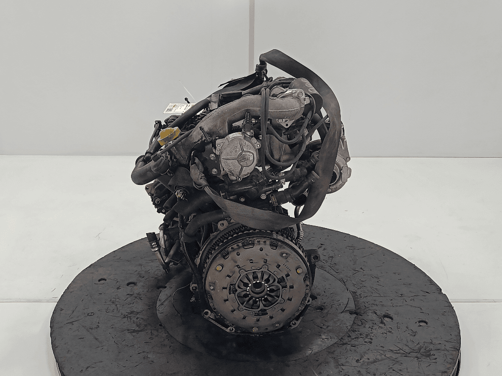 Двигатель к Renault Scenic 2 (03-06)