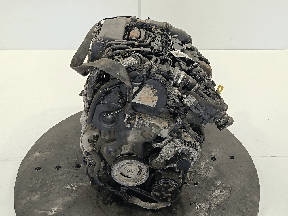 Двигатель к Peugeot 307 (01-05)
