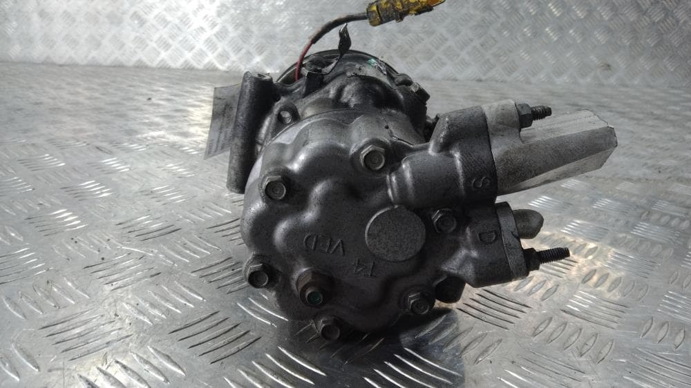 Компрессор кондиционера к Mini Cooper R56 (06-10)