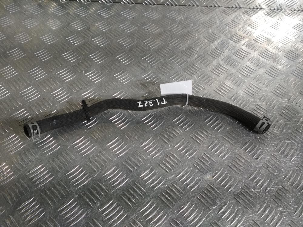 Патрубок радиатора к Tesla Model X (15-21)