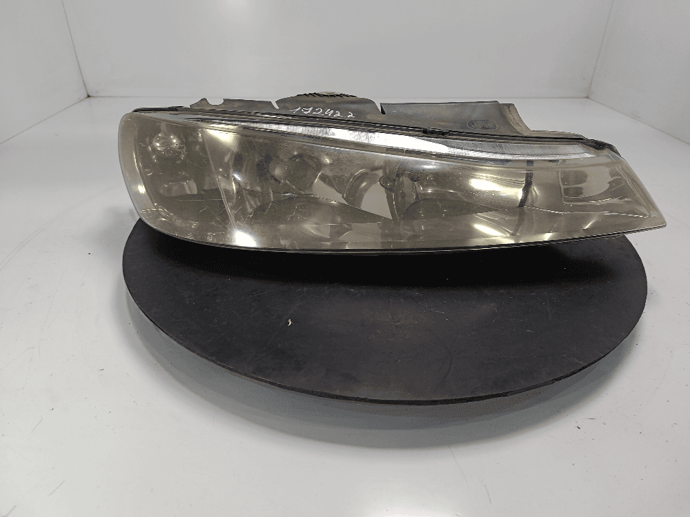 Фара правая к Peugeot 406 Рестайлинг (99-04)