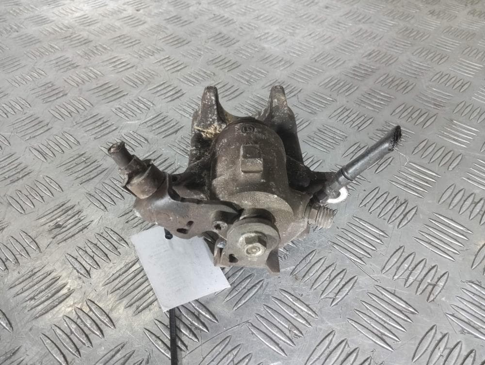 Суппорт задний правый к Volkswagen Golf 4 (97-06)