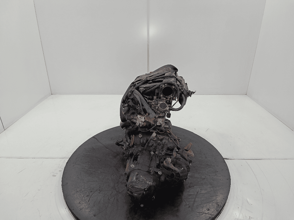 Двигатель к Renault Scenic 2 (03-06)