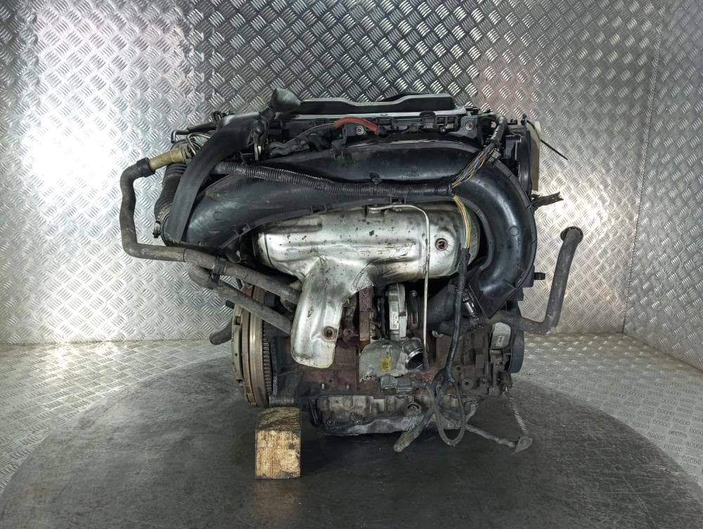 Двигатель к Volvo S40 2 (04-07)