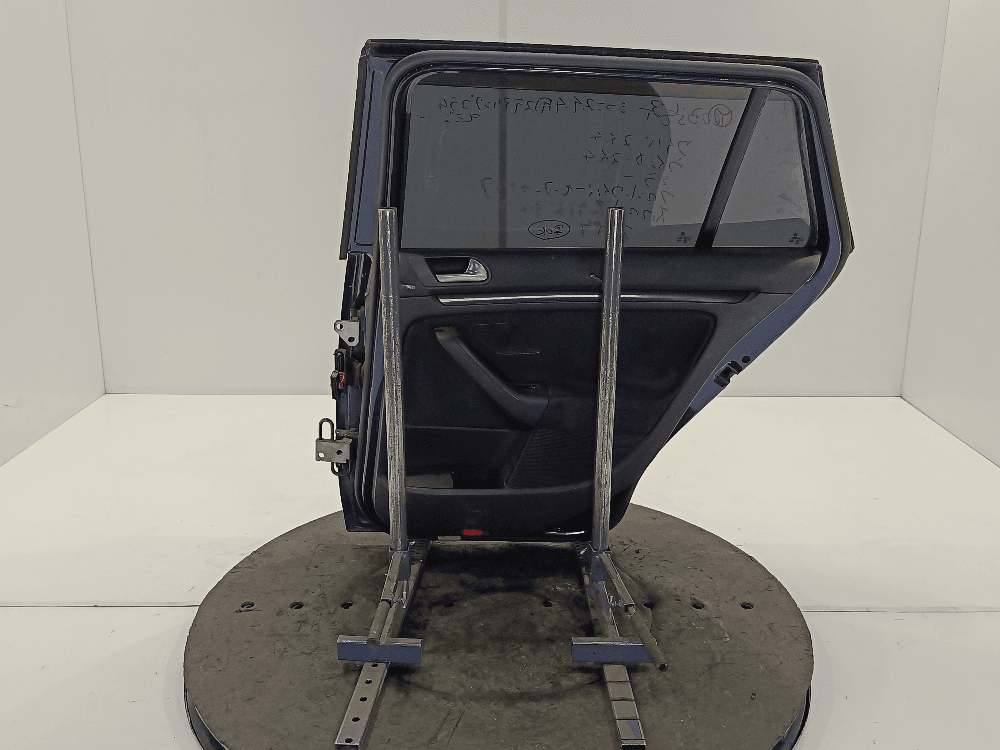 Дверь задняя правая к Volkswagen Golf 6 (08-15)