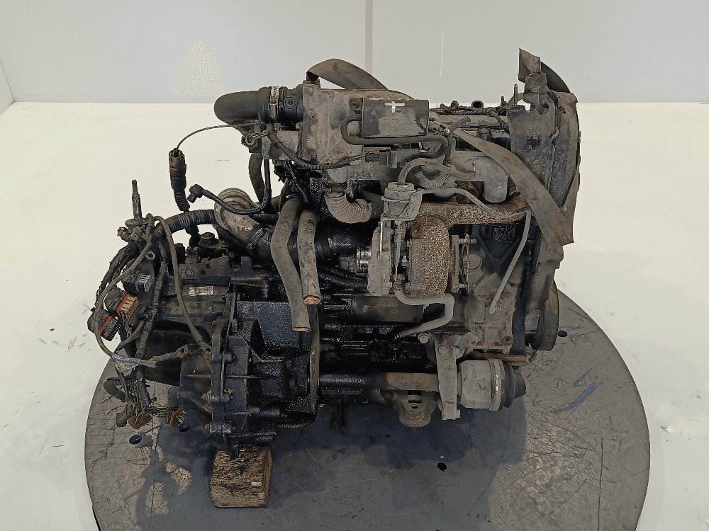 Двигатель к Renault Laguna 2 (01-05)