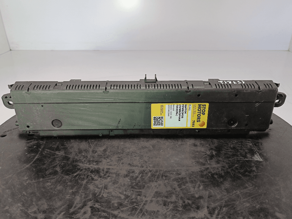 Щиток приборов (приборная панель) к Renault Scenic 2 (03-06)