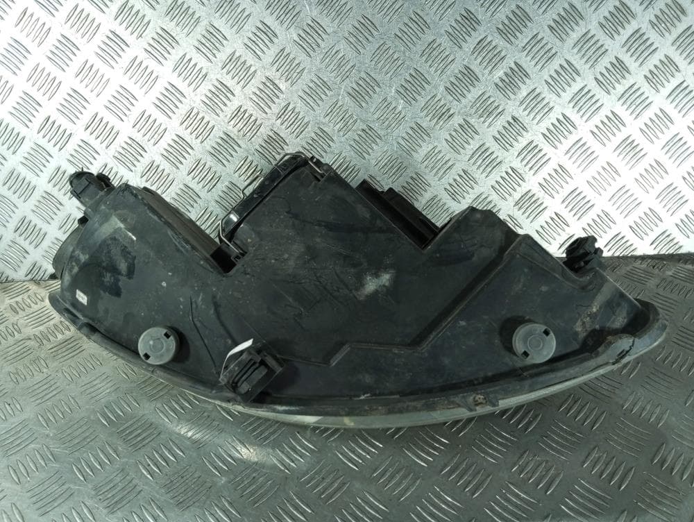Фара левая к Seat Altea XL (04-09)