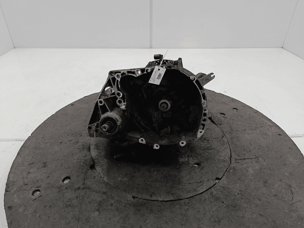 КПП механическая (МКПП) к Renault Clio 2 Рестайлинг (01-03)