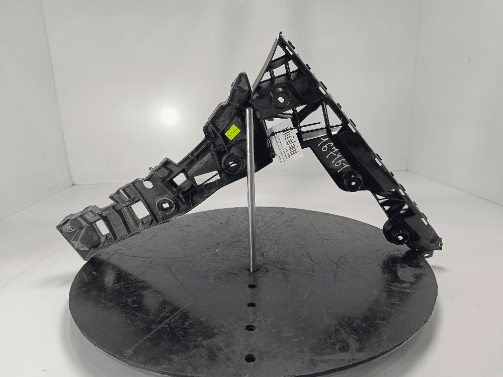 Кронштейн крепления бампера заднего к Volkswagen Touareg 3 (18-24)