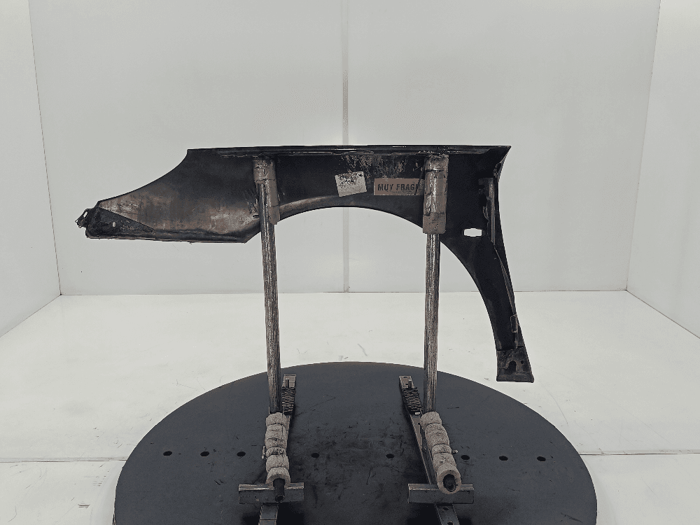 Крыло переднее правое к Peugeot 407 (04-11)