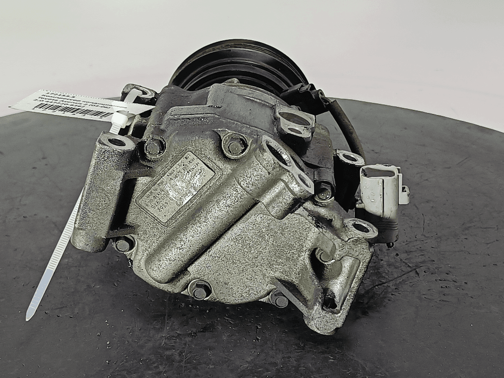 Компрессор кондиционера к Toyota Avensis 2 (03-06)