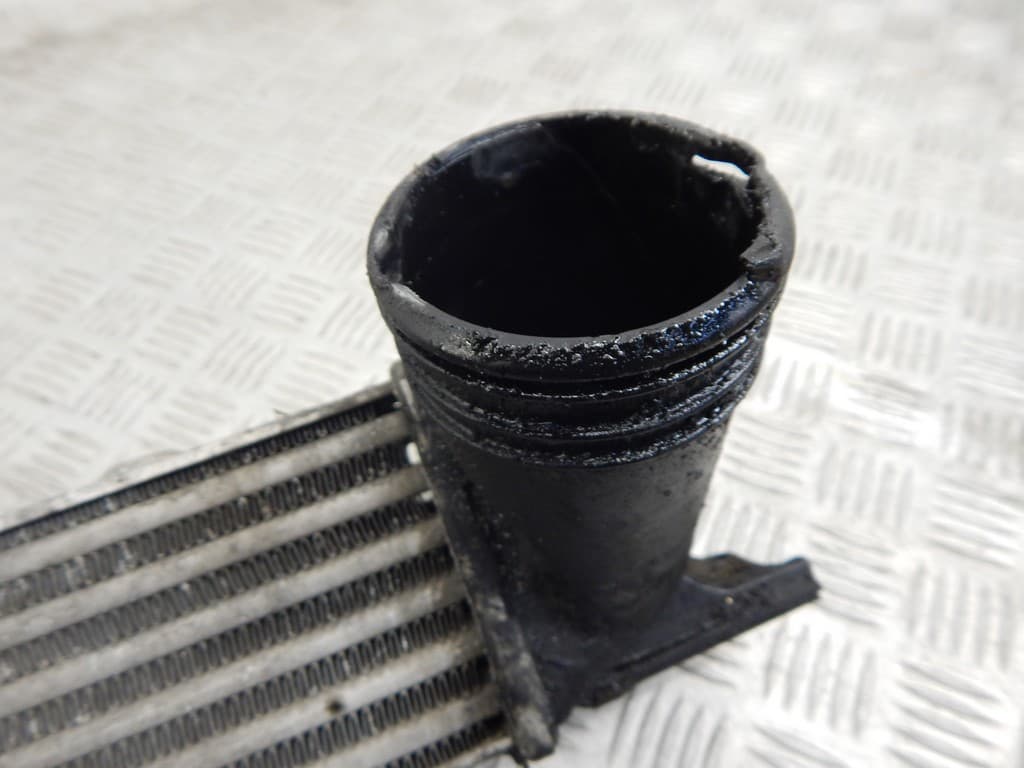 Интеркулер к BMW 3 E90/E91/E92/E93 (05-10)
