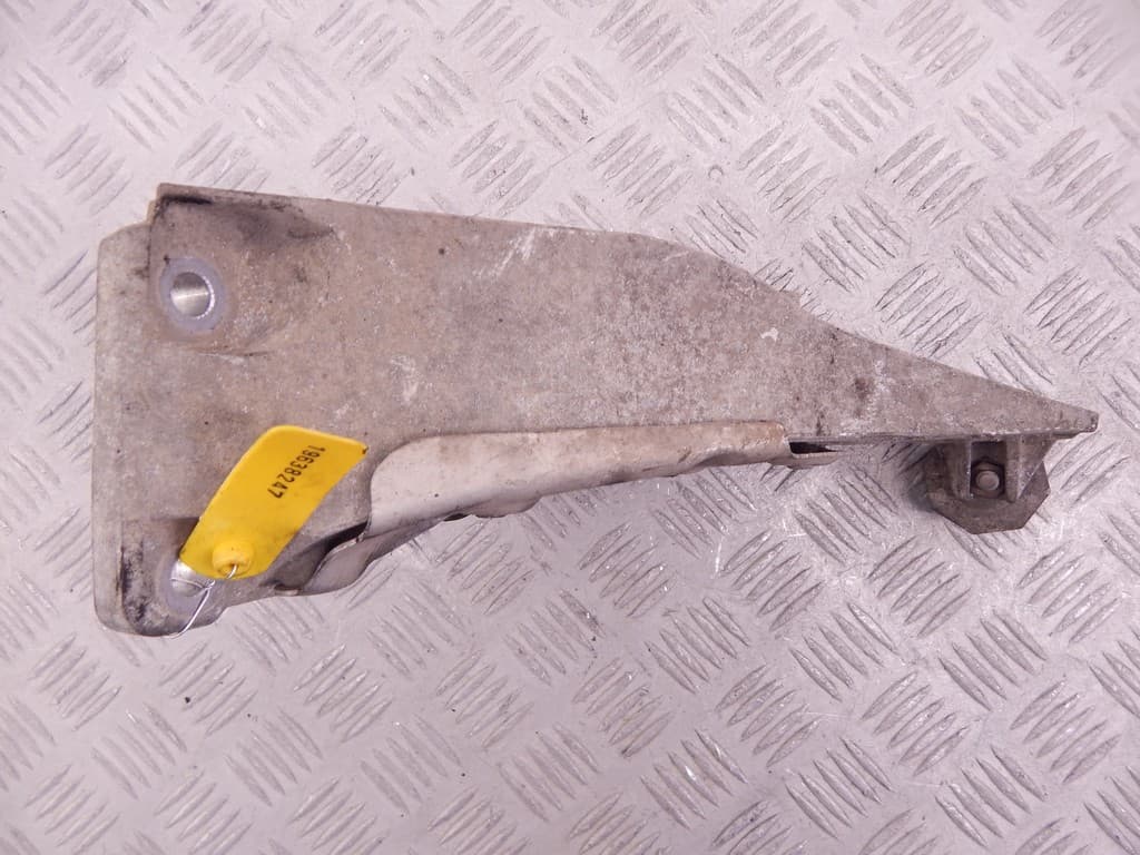 Кронштейн двигателя к BMW X5 E70 (06-10)