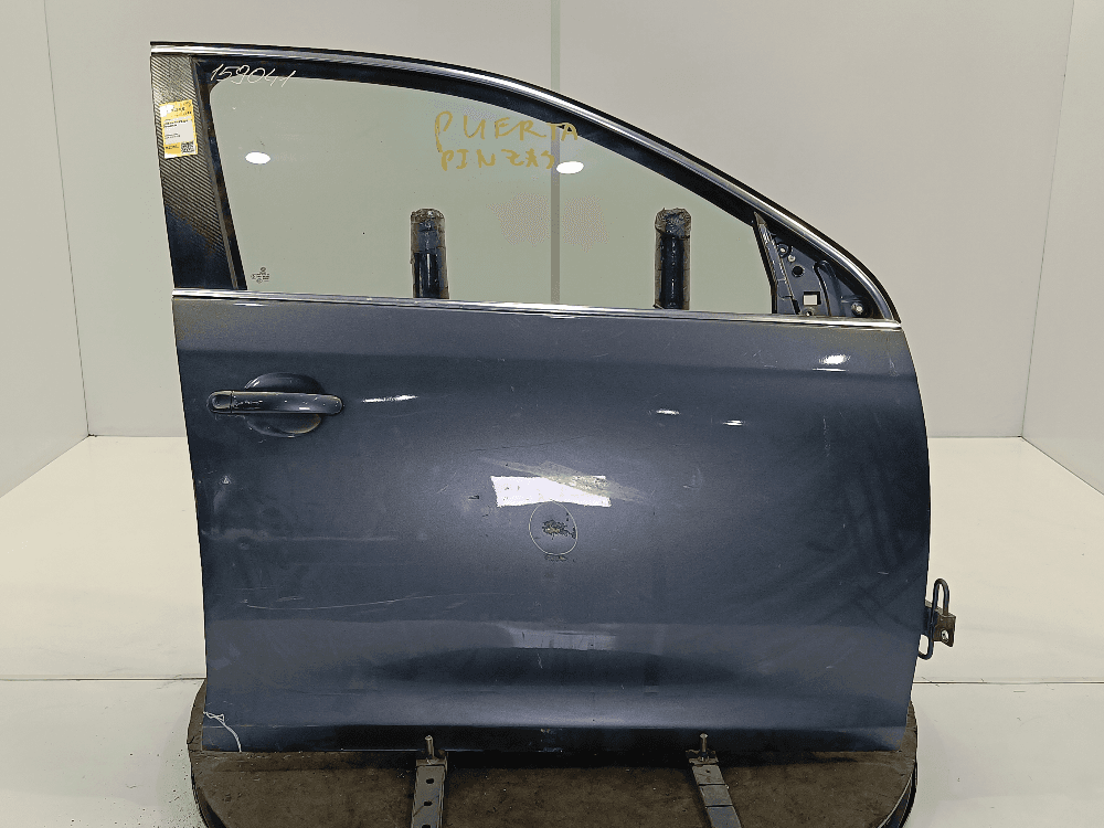 Дверь передняя правая к Volkswagen Golf 5 (03-09)