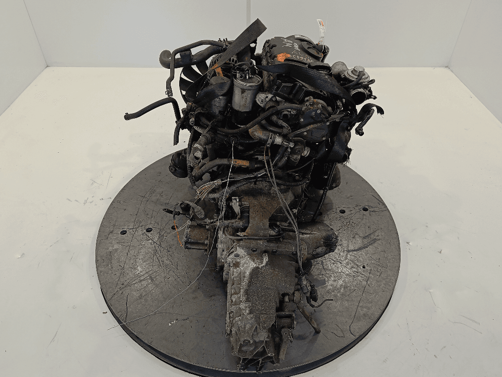 Двигатель к Audi A4 B6 (01-05)