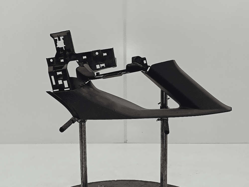 Обшивка стойки задней правой к Peugeot 3008 2 (17-20)