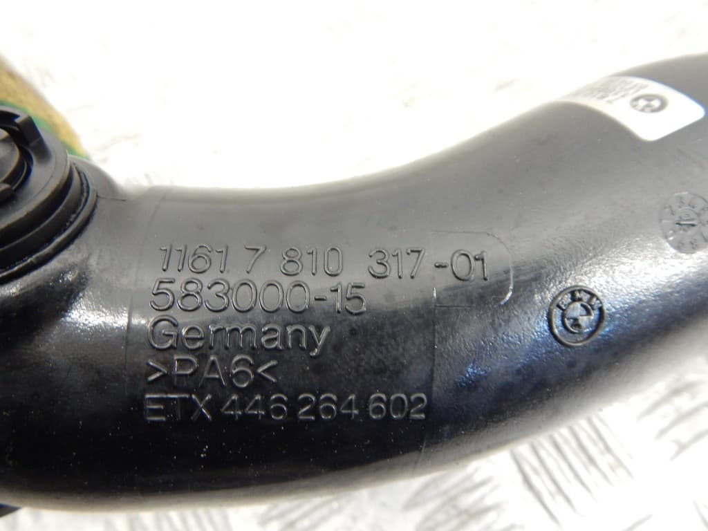 Патрубок интеркулера к BMW X5 E70 (06-10)