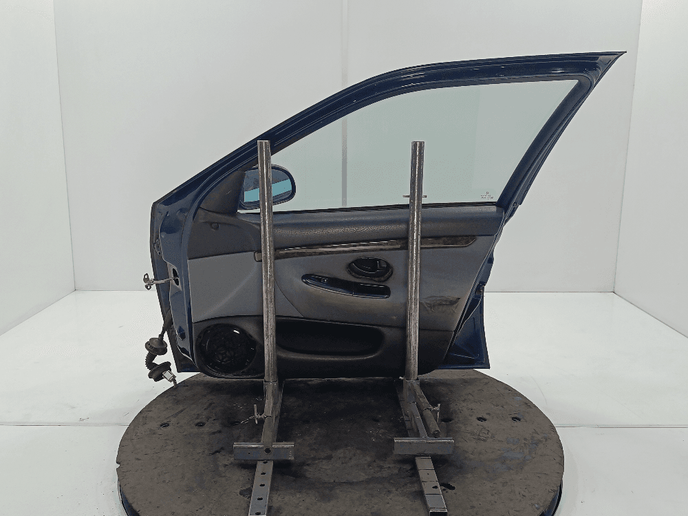 Дверь передняя правая к Peugeot 406 Рестайлинг (99-04)