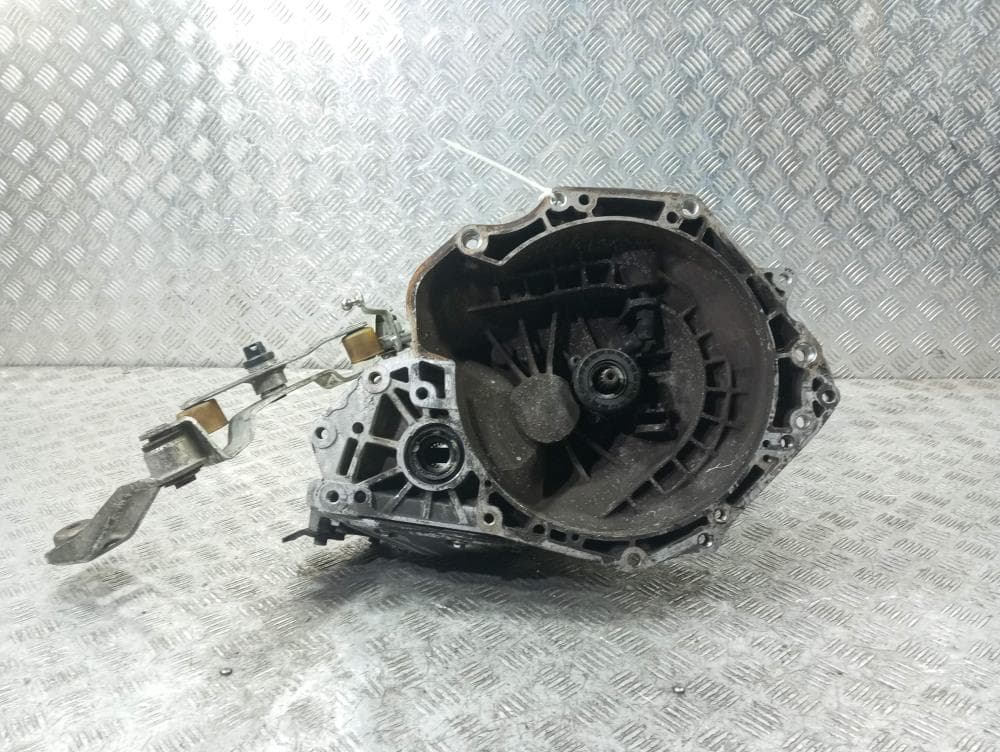 КПП механическая (МКПП) к Opel Corsa C Рестайлинг (03-06)